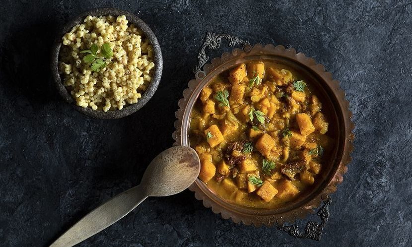 Σούπα με κάρι και γλυκοπατάτες από τον Άκη Πετρετζίκη