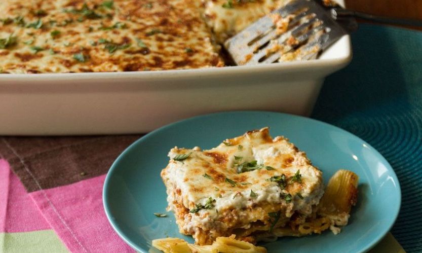 Παστίτσιο με ραγού και blue cheese από τον Άκη Πετρετζίκη