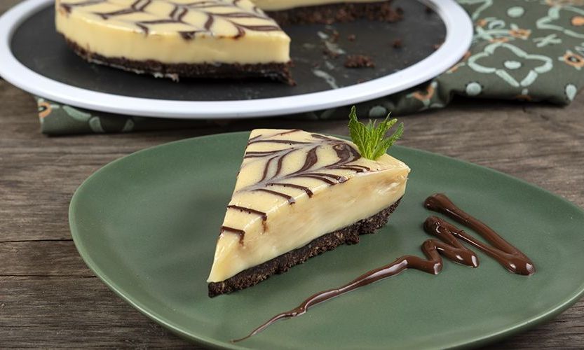 Εύκολη τάρτα λευκής σοκολάτας με τραγανή βάση