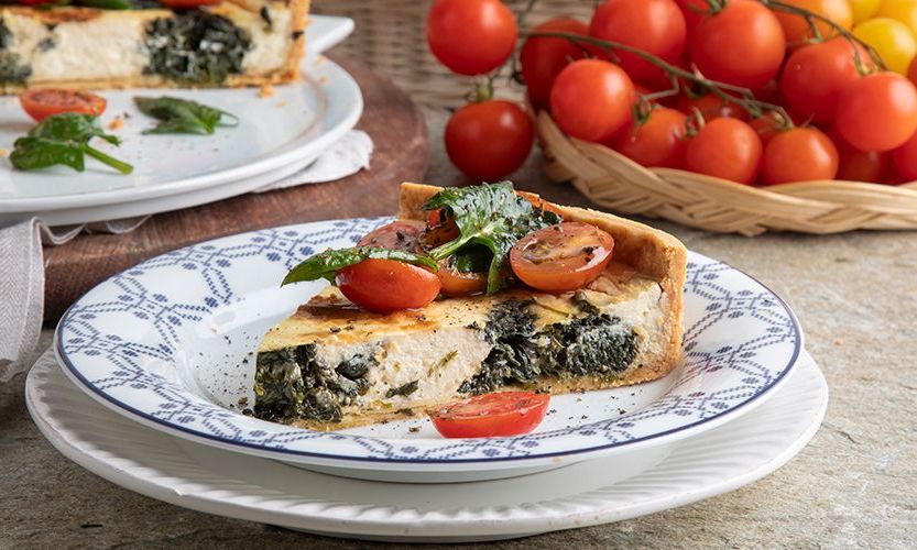 Λαχταριστή τάρτα με ντοματίνια και σπανάκι