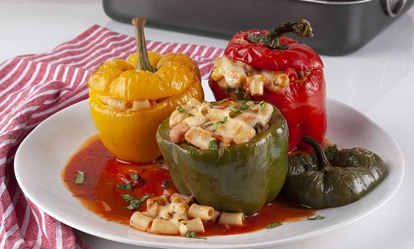 Γεμιστές πιπεριές με κοφτό μακαρονάκι - Μια πρωτότυπη παραλλαγή του αγαπημένου σας φαγητού