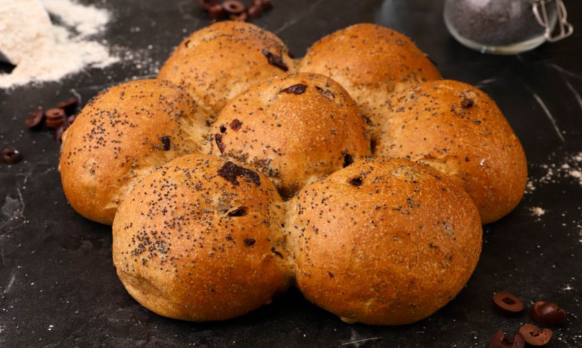 Έτσι θα φτιάξετε κι εσείς νόστιμο ελιόψωμο μαργαρίτα