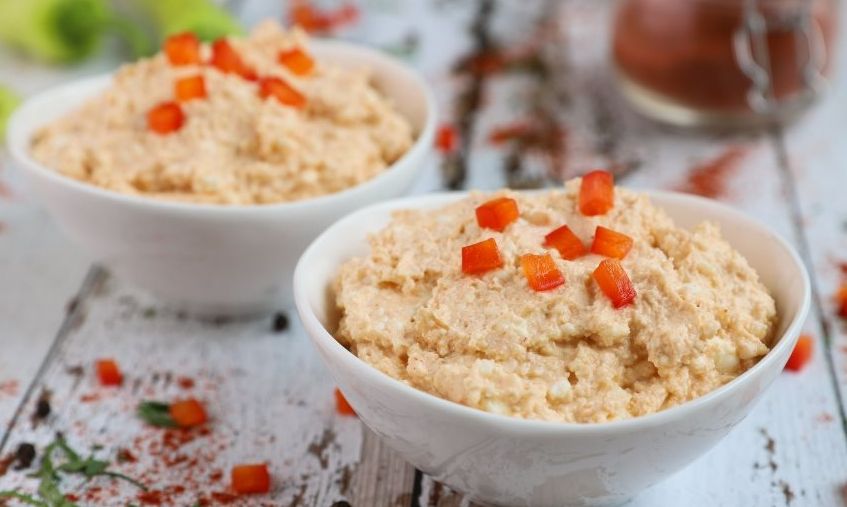 Σπιτική τυροκαυτερή - Δείτε πώς θα τη φτιάξετε