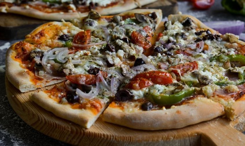Συνταγή για την πιο νόστιμη σπιτική pizza