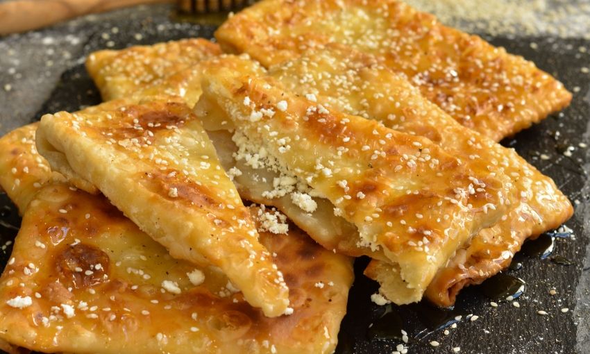 Συνταγή για να φτιάξετε τυροπιτάρια