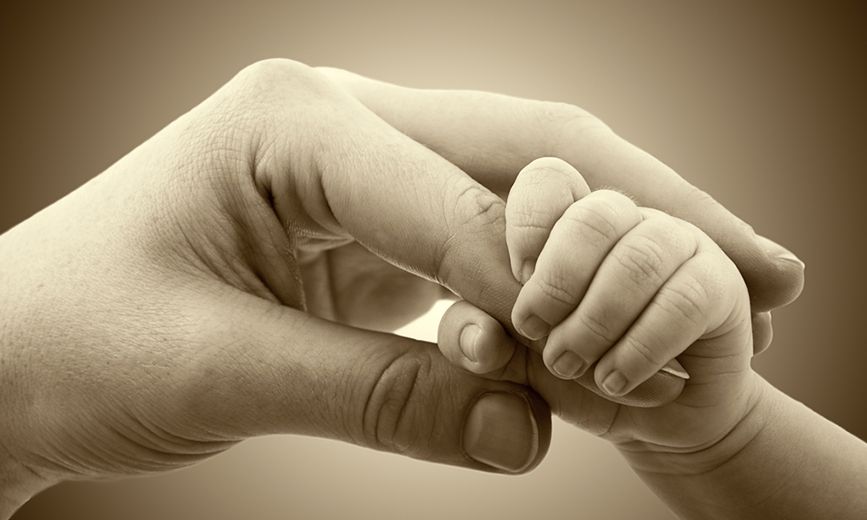 «Σήμερα είναι η μάνα των δυο παιδιών μου, Γιάννη 18 ετών και Μαρίας 15 ετών».