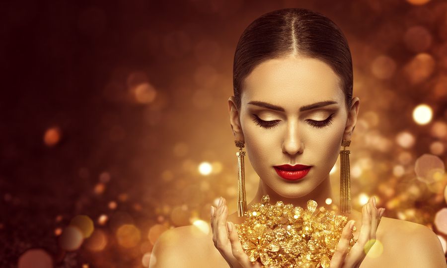 Αυτές τις γιορτές χαρίστε στους αγαπημένους σας ένα δώρο τριπλά απολαυστικό