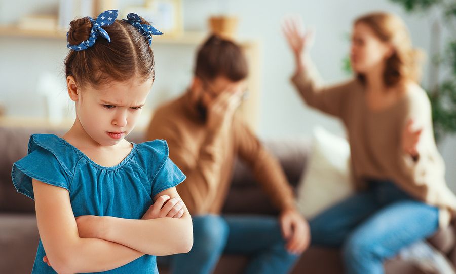 Διαζύγιο: Πώς επηρεάζει το παιδί ανάλογα με την ηλικία του;