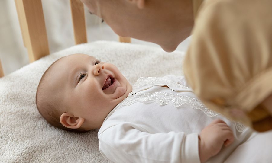 Έξι σημάδια που προειδοποιούν για προβλήματα λόγου και ομιλίας στα μωρά