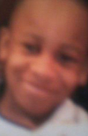 270F8DE700000578 3015269 image a 24 1427493107909