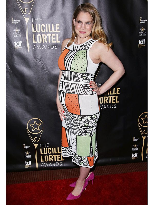 anna chlumsky 600x800