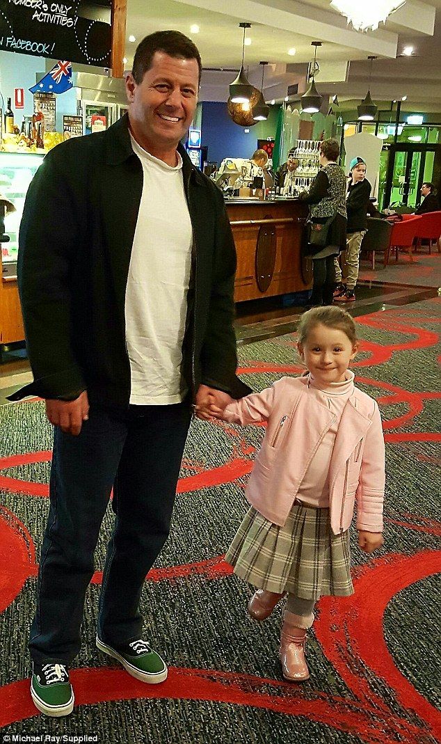 39B9D76900000578 3868904 It means everything to me to be this little kid s dad I ve neve a 1 1477462717827