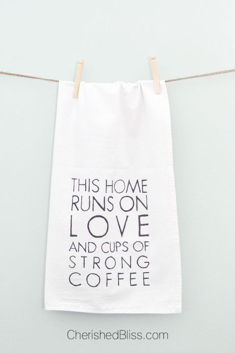 oikonomika xristoygenniatika dorakia 10