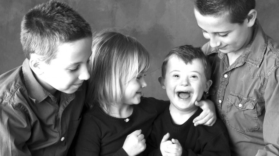 paidi me eidikes anagkes 2