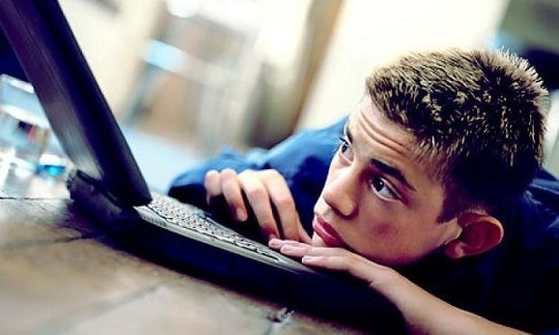 efivoi kai kindinoi sto diadiktio 2