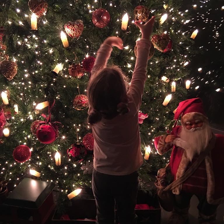 nikoschatzinikolaou 23668358 950569605093379 6715515124909604864 n 1