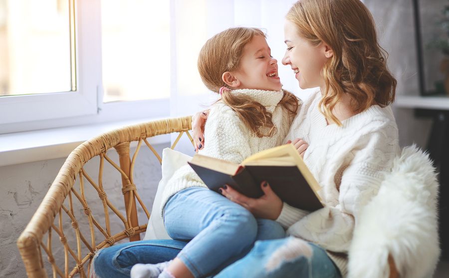 mama kai kori h sxesi tous 2