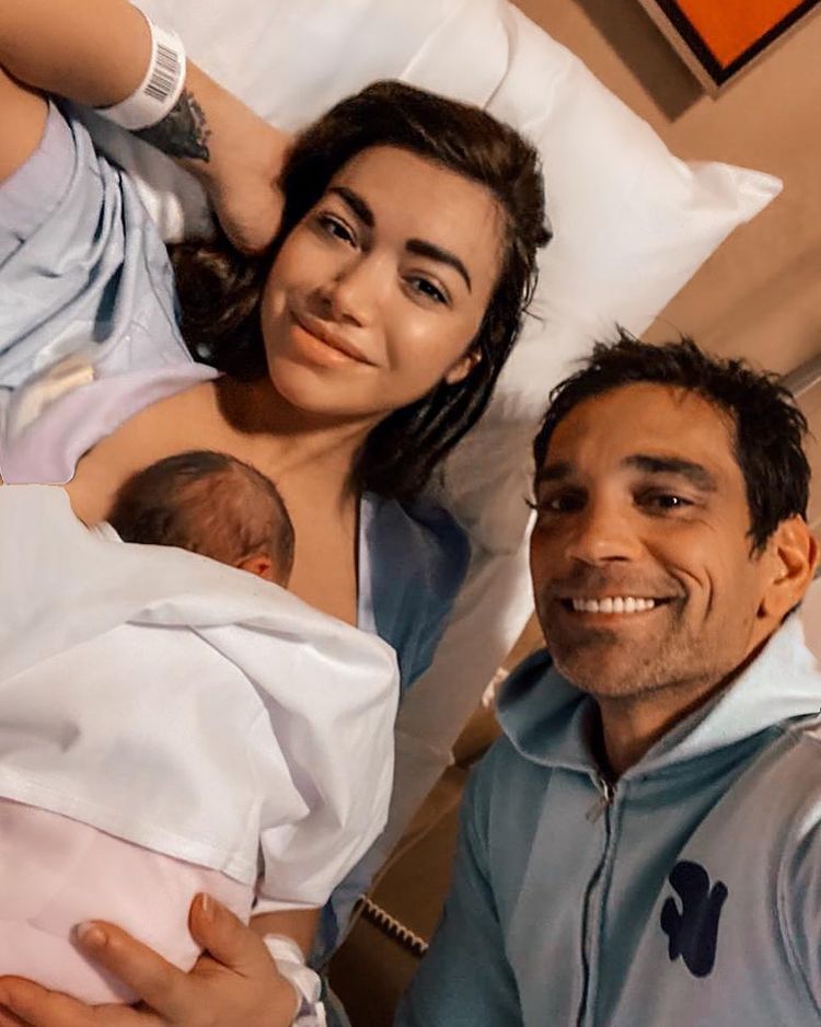 olga farmaki oikogeneiki foto 1