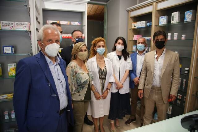 ΕΓΚΑΙΝΙΑ ΦΑΡΜΑΚΕΙΟΥ ΠΑΥΛΟΣ ΓΙΑΝΝΑΚΟΠΟΥΛΟΣ ΣΤΟ ΚΑΣΤΕΛΛΟΡΙΖΟ 2