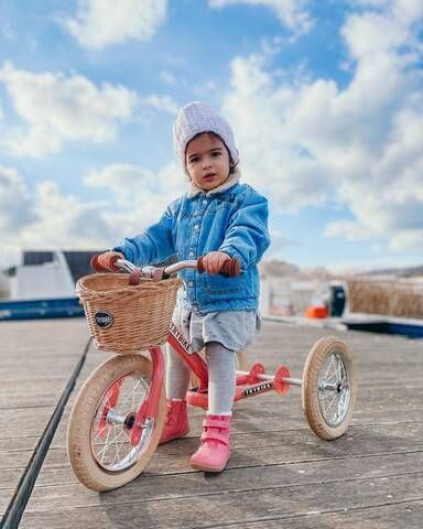 eleni.hatzidou pik nik me tin kori1