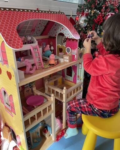 vasiliki andritsou kori aytokolita manikiour 9