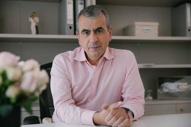 mantoudis gynaikologos