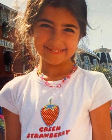 xristiana mpeta kori theodoridou 8