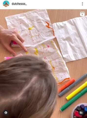 doukissa nomikou me kori zografiki1