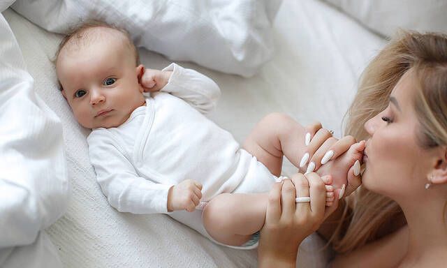 lathi gonion me neogennito1