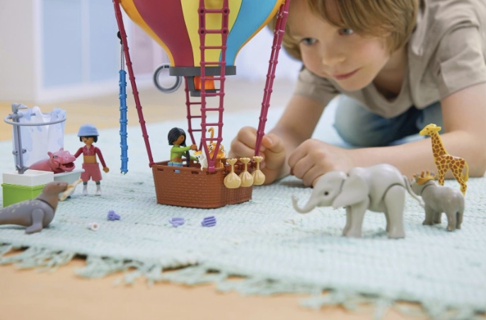 1763478681539-306959731-playmobil.jpg