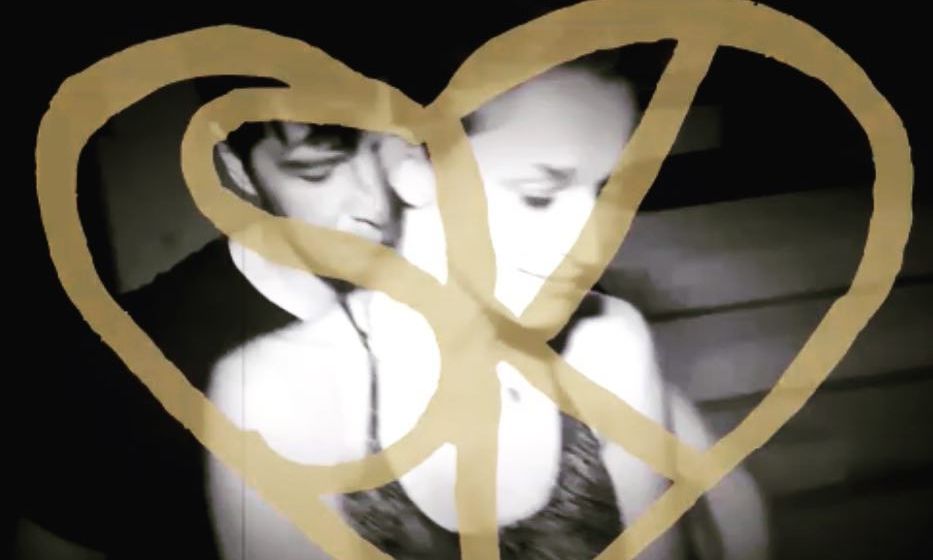 Σάκης Ρουβάς: «Στη γέννηση του πρώτου μου παιδιού ήμουν συνεχώς στο μαιευτήριο»